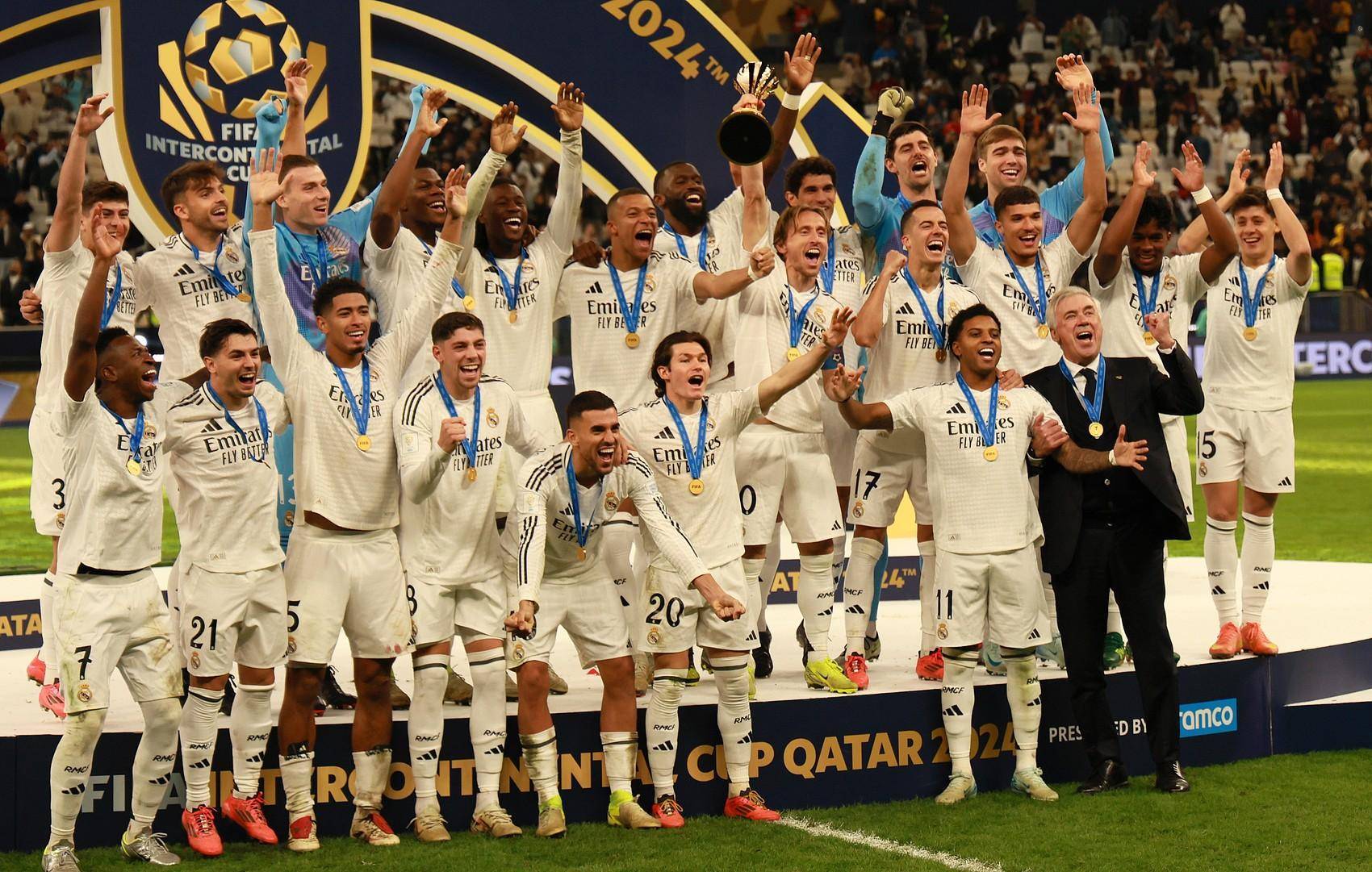 半岛晨报：中足联不作为，中超倒数第二轮不同时开球影响公平（半岛晨报：中足联不作为致中超倒数第二轮未同期开球，影响赛事公正）