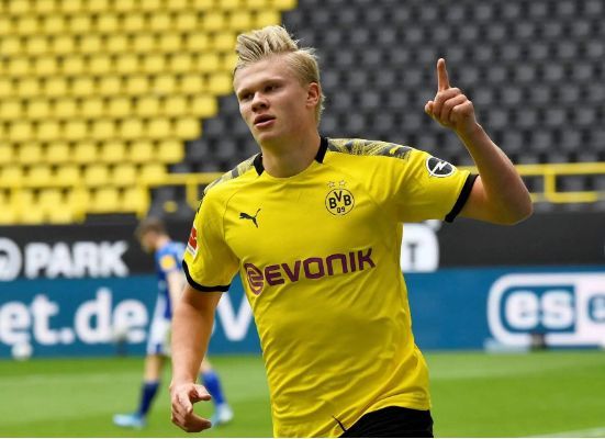 巴萨被塞尔塔扳平后，亚马尔问队友：我们在中场干什么？（巴萨遭塞尔塔扳平，亚马尔质问：中场在干嘛？）