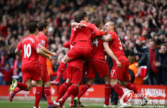 又伤了，对阵柏林联合时帕夫洛维奇的左大腿出现伤病（帕夫洛维奇战柏林联合左大腿再度受伤）